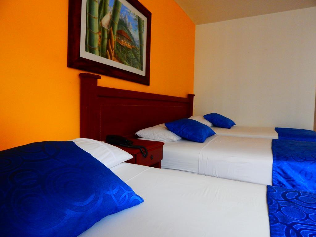 Hotel Castillo Real Armenia  Luaran gambar