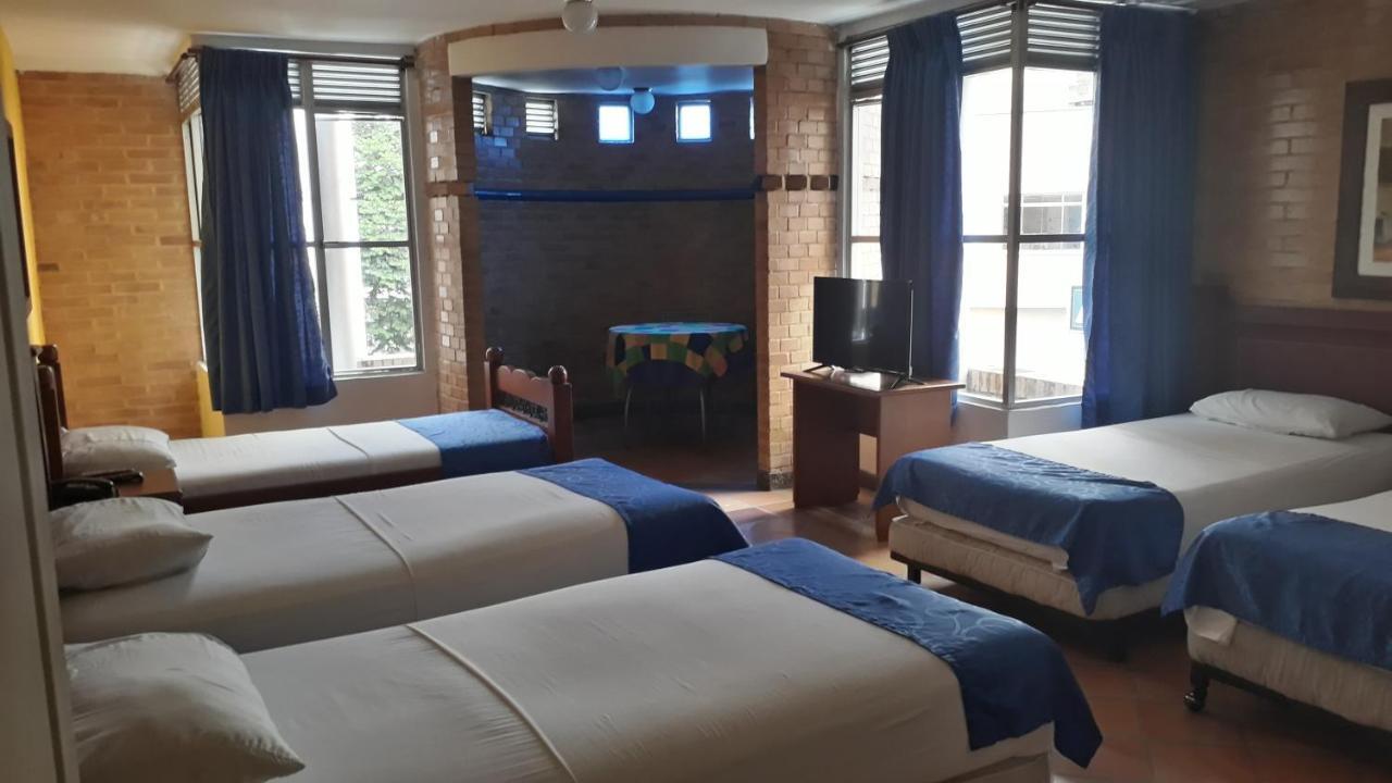 Hotel Castillo Real Armenia  Luaran gambar